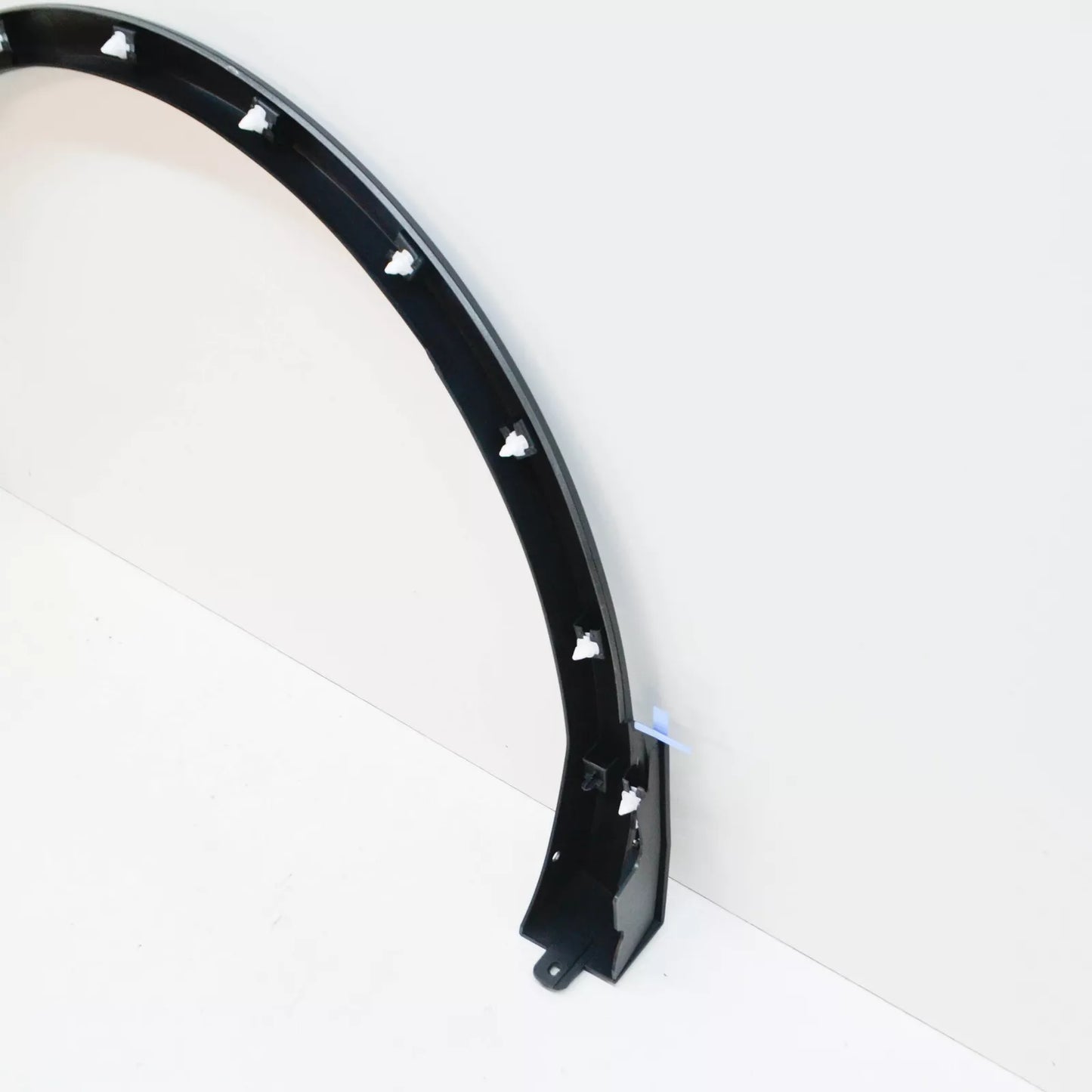 NEW VW TIGUAN AD FRONT RIGHT WHEEL ARCH TRIM 5NA854732F9B9