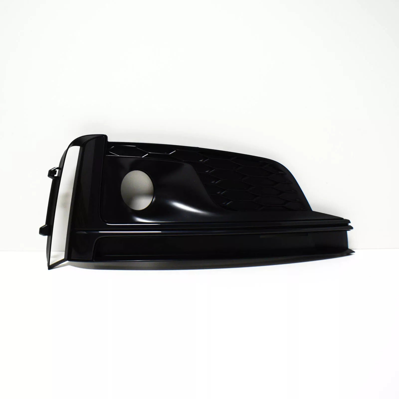 NEW AUDI A5 S5 8W6 FRONT RIGHT BUMPER AIR GUIDE GRILLE 8W6807682LFUQ GENUINE