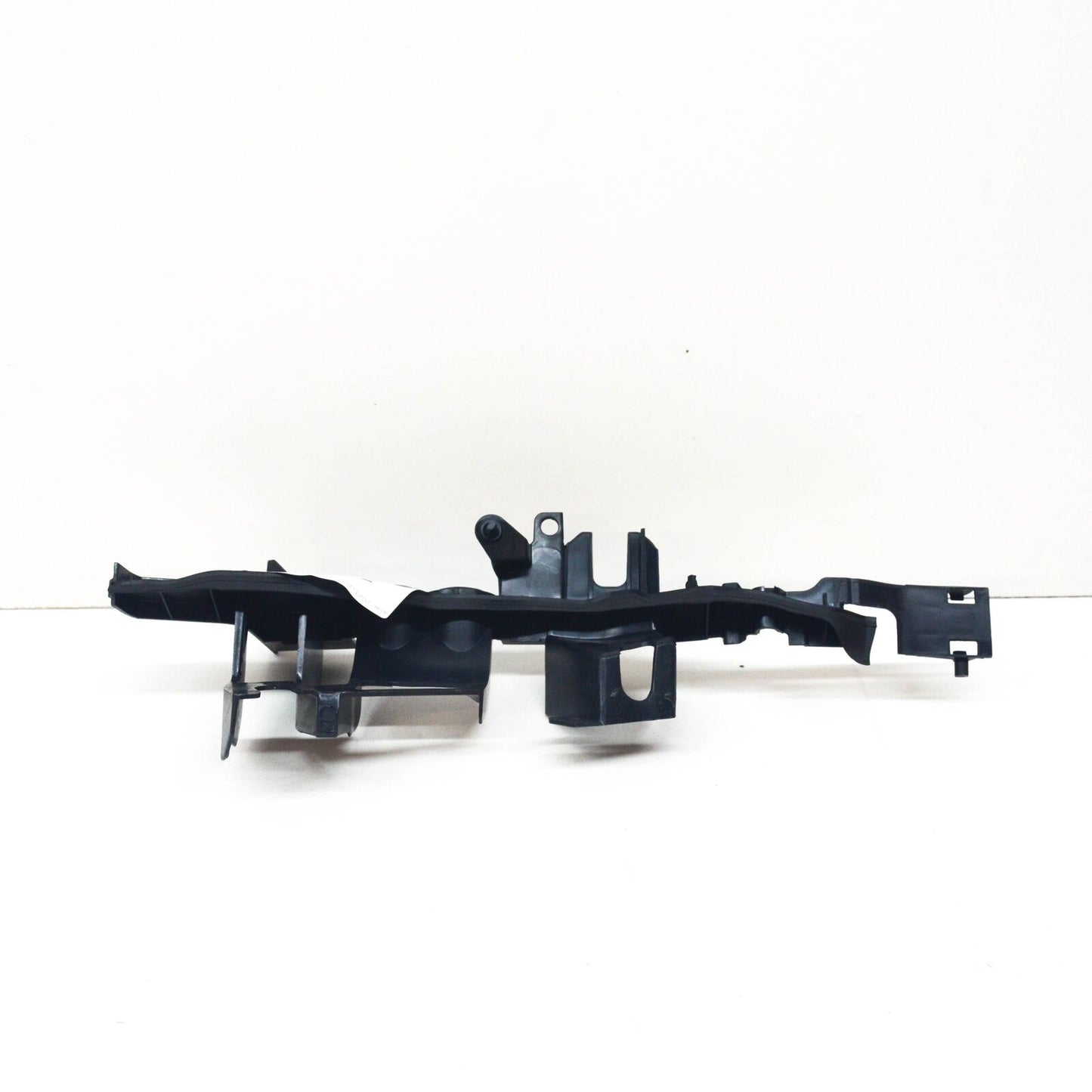 NEW MB C W205 FRONT RIGHT LOWER AIR DUCT COWL SEAL A2058311801 ORIGINAL