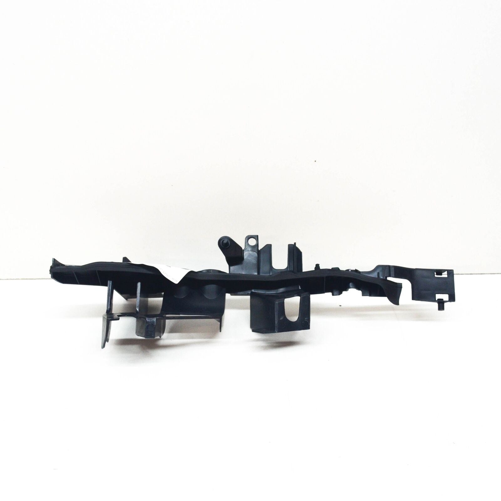 NEW MB C W205 FRONT RIGHT LOWER AIR DUCT COWL SEAL A2058311801 ORIGINAL