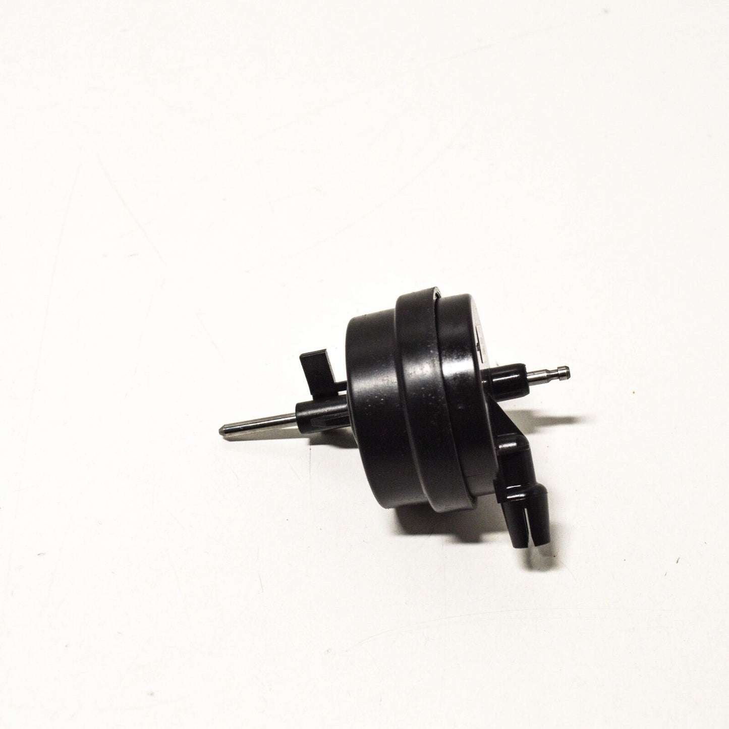 NEW MERCEDES-BENZ SL R230 FUEL TANK CAP LOCK A2308000275 ORIGINAL