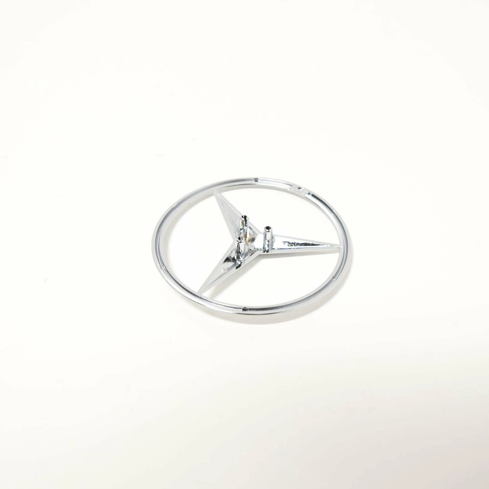 NEW MERCEDES-BENZ C-CLASS S204 TRUNK BOOT LID BADGE EMBLEM A2047580158