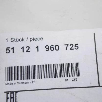 NEW BMW 3 E36 REAR BUMPER CENTER MOULDING 51121960725 1960725 ORIGINAL