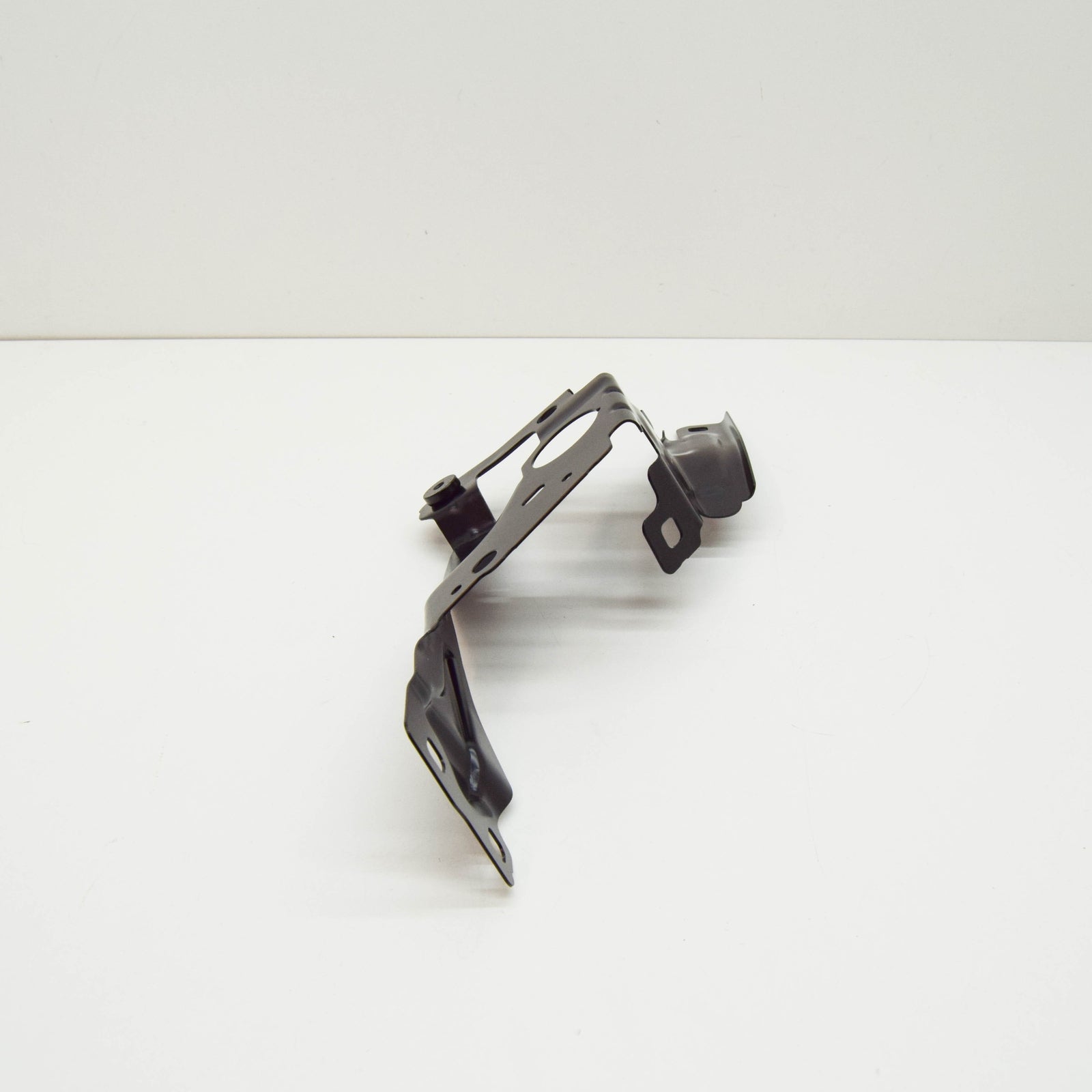 new bmw 4 gran coupe g26 front right fender holder 41009466094 original