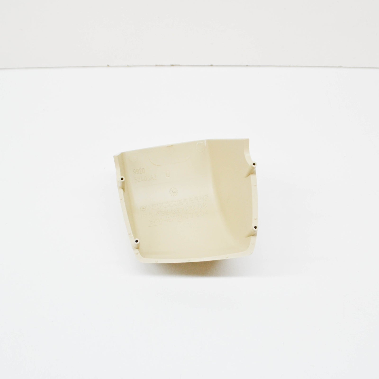 NEW MERCEDES-BENZ VITO W639 RIGHT D-PILLAR COVER TRIM A63963100088J12 ORIGINAL