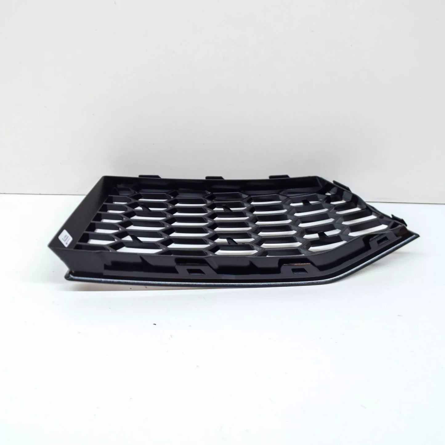 NEW AUDI TT RS 8S FRONT BUMPER LEFT SIDE AIR VENT GRILLE 8S0807681FT94