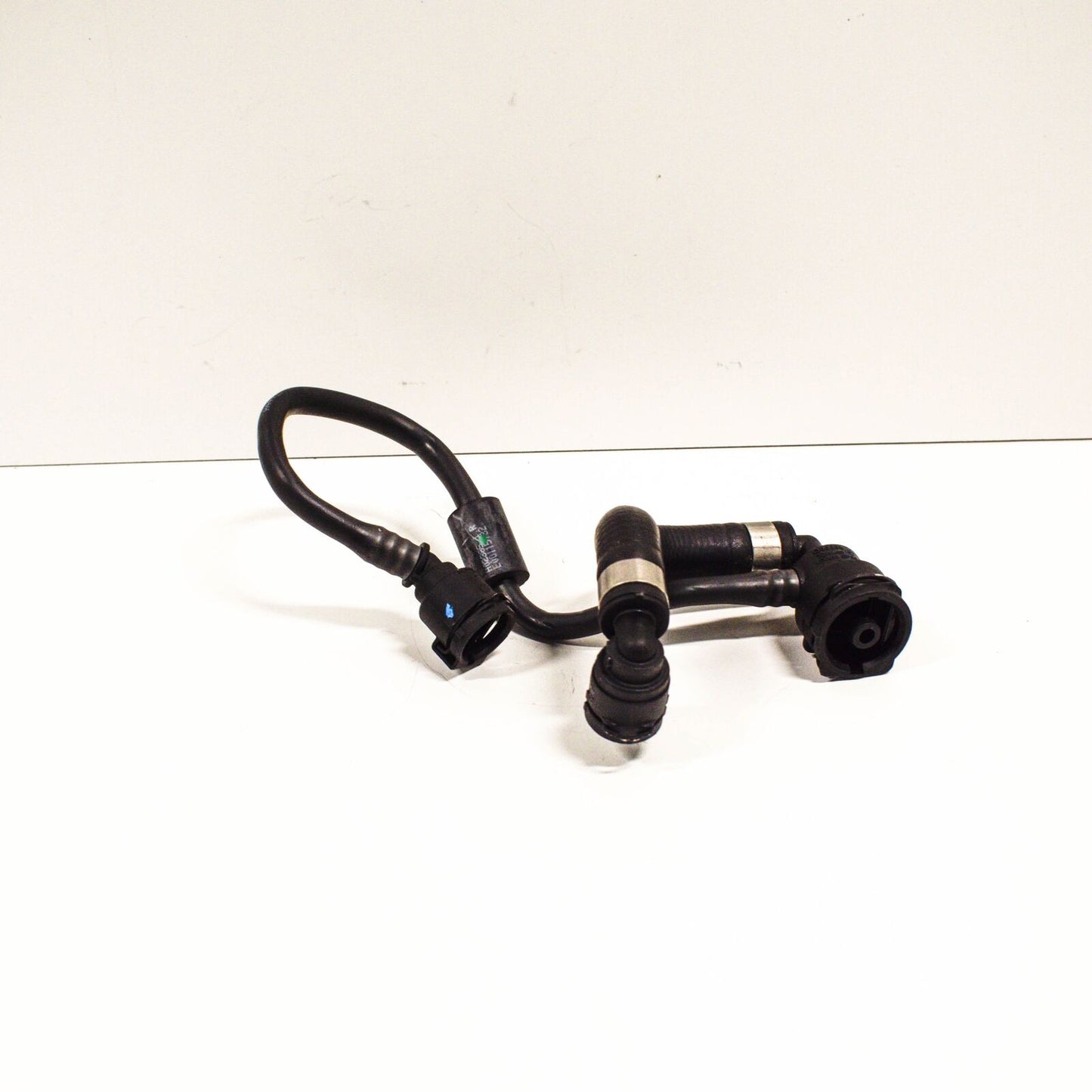 NEW MERCEDES BENZ C253 VENT PIPE HOSE A2055015301 ORIGINAL