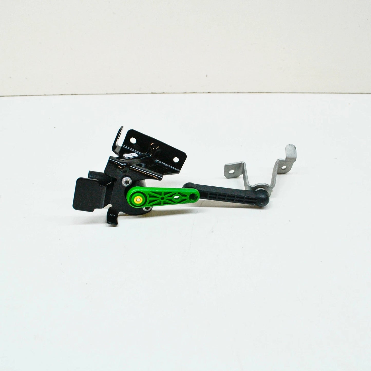 NEW AUDI A3 8V REAR LEFT LEVEL SENSOR WITH POLES 5Q0512521J ORIGINAL