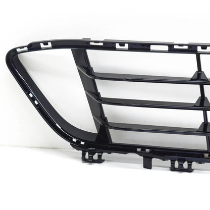 NEW BMW X1 F48 FRONT BUMPER LOWER CENTER GRILLE 51117383353 7383353 2015