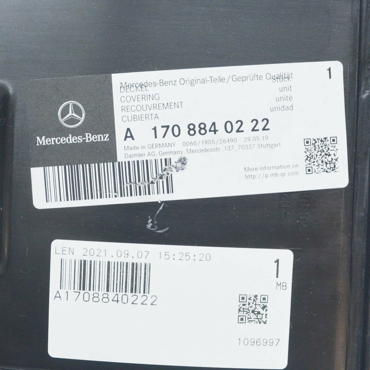 NEW MERCEDES-BENZ SLK R170 FRONT RIGHT WHEEL ARCH COVER A1708840222 ORIGINAL