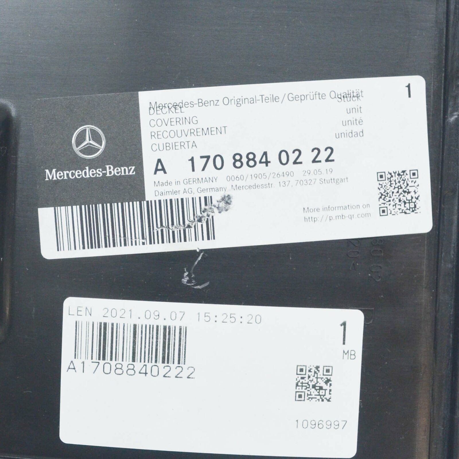 NEW MERCEDES-BENZ SLK R170 FRONT RIGHT WHEEL ARCH COVER A1708840222 ORIGINAL