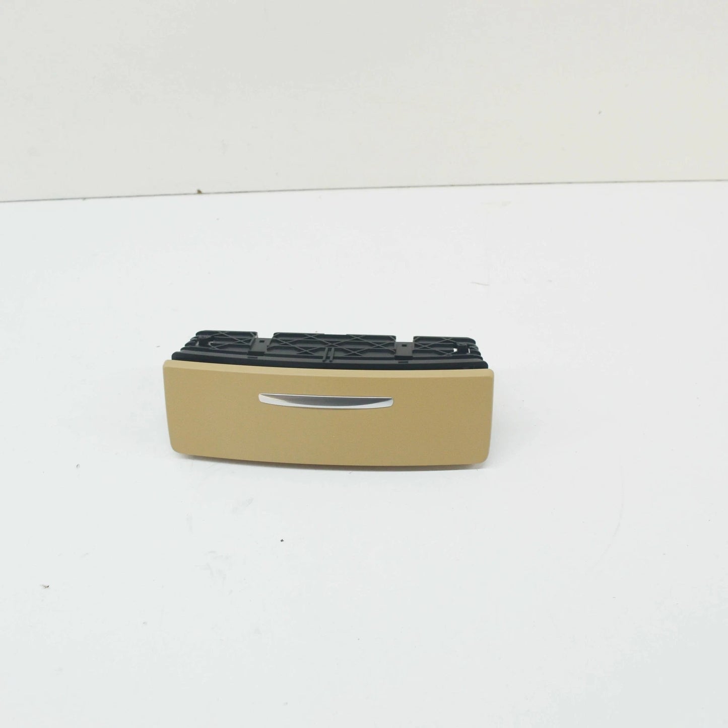 NEW BMW 3 E90 REAR CENTER CONSOLE ASHTRAY COVER BEIGE 51167138527