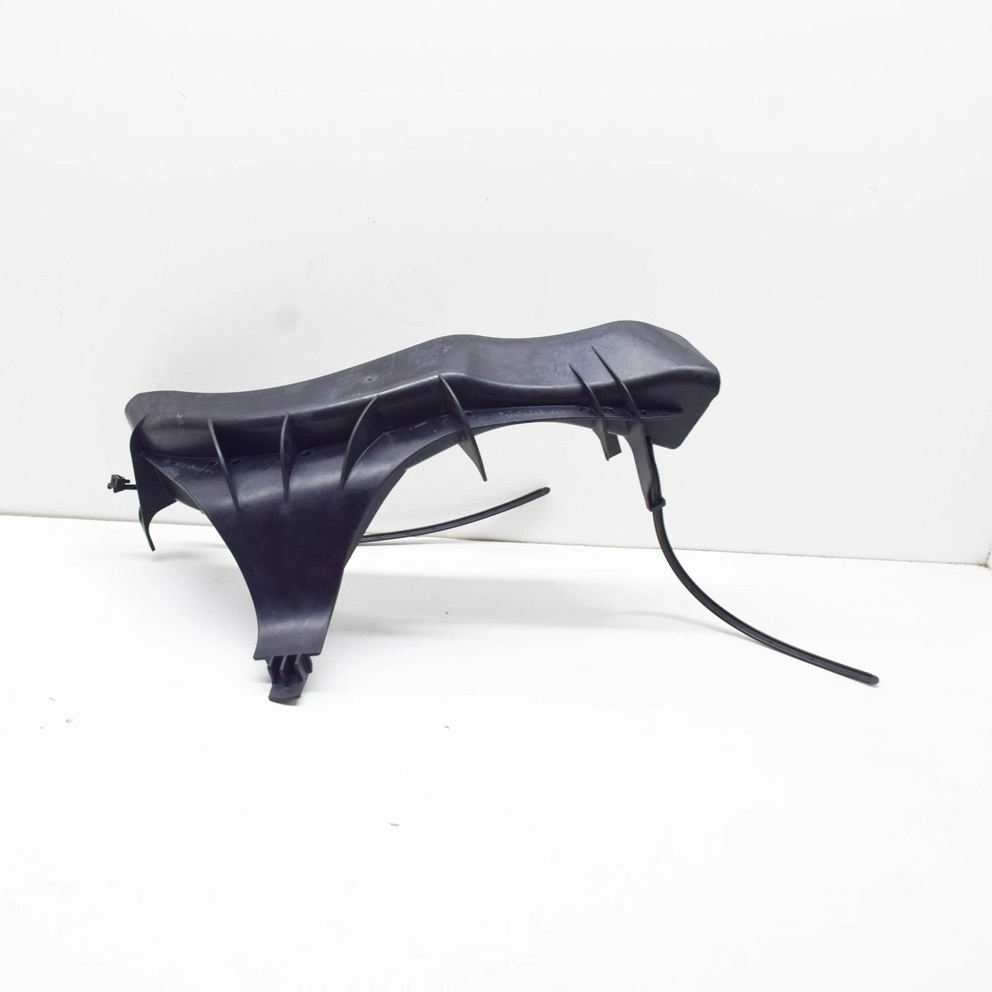 NEW MERCEDES-BENZ GLE COUPE C292 FRONT LEFT GUIDE VANE A2924210120 ORIGINAL