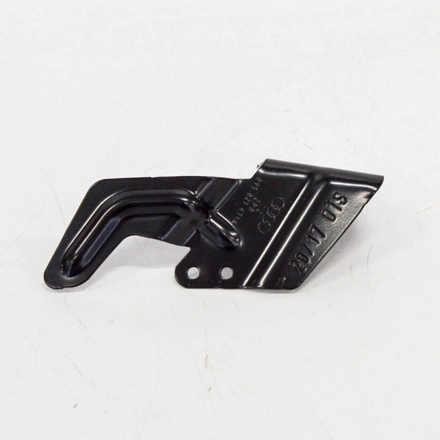 NEW AUDI A3 S3 8V FRONT LEFT WING BRACKET 8V5821471A ORIGINAL
