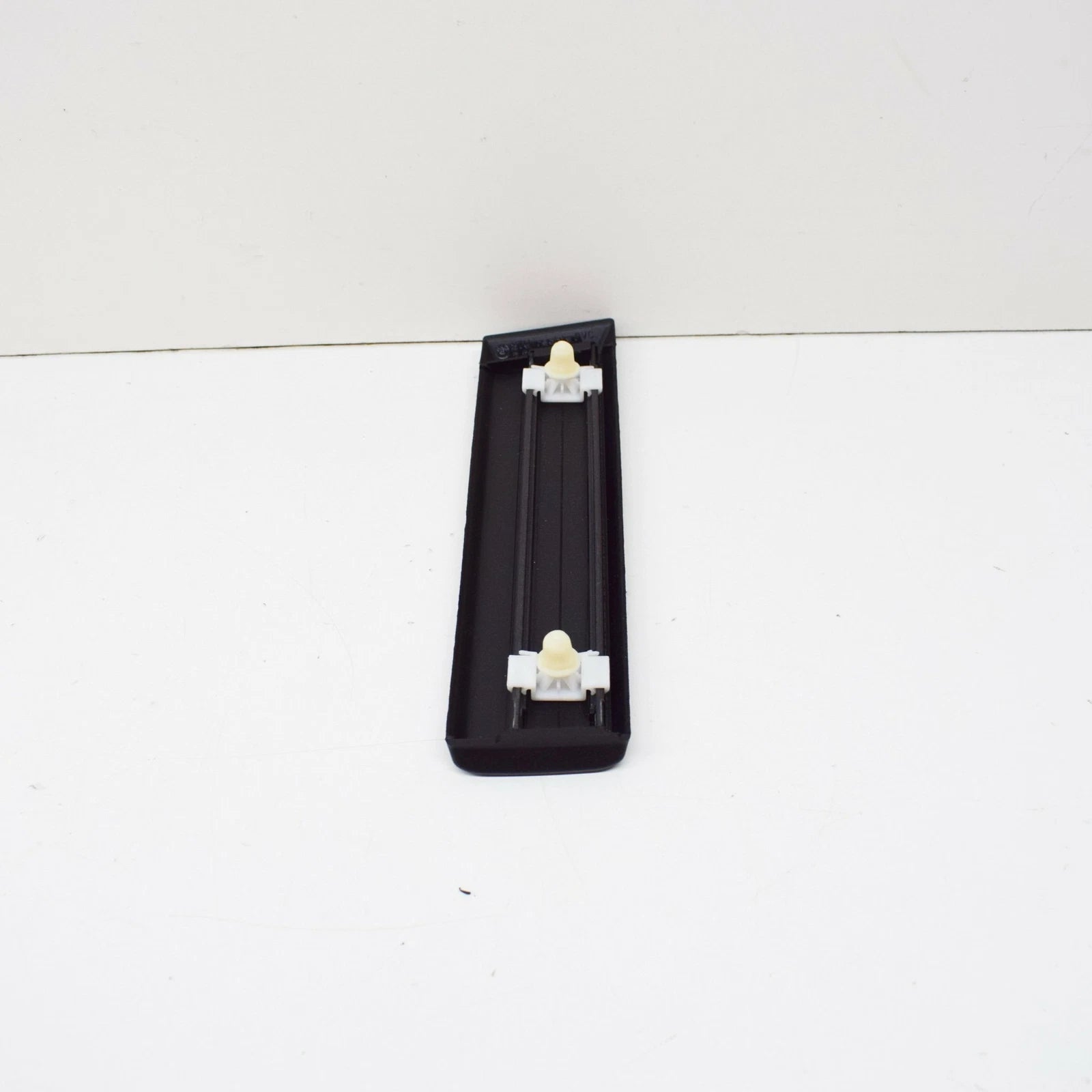 NEW BMW 3 E36 FRONT RIGHT FENDER MOLDING 51132250072 2250072 1997 ORIGINAL