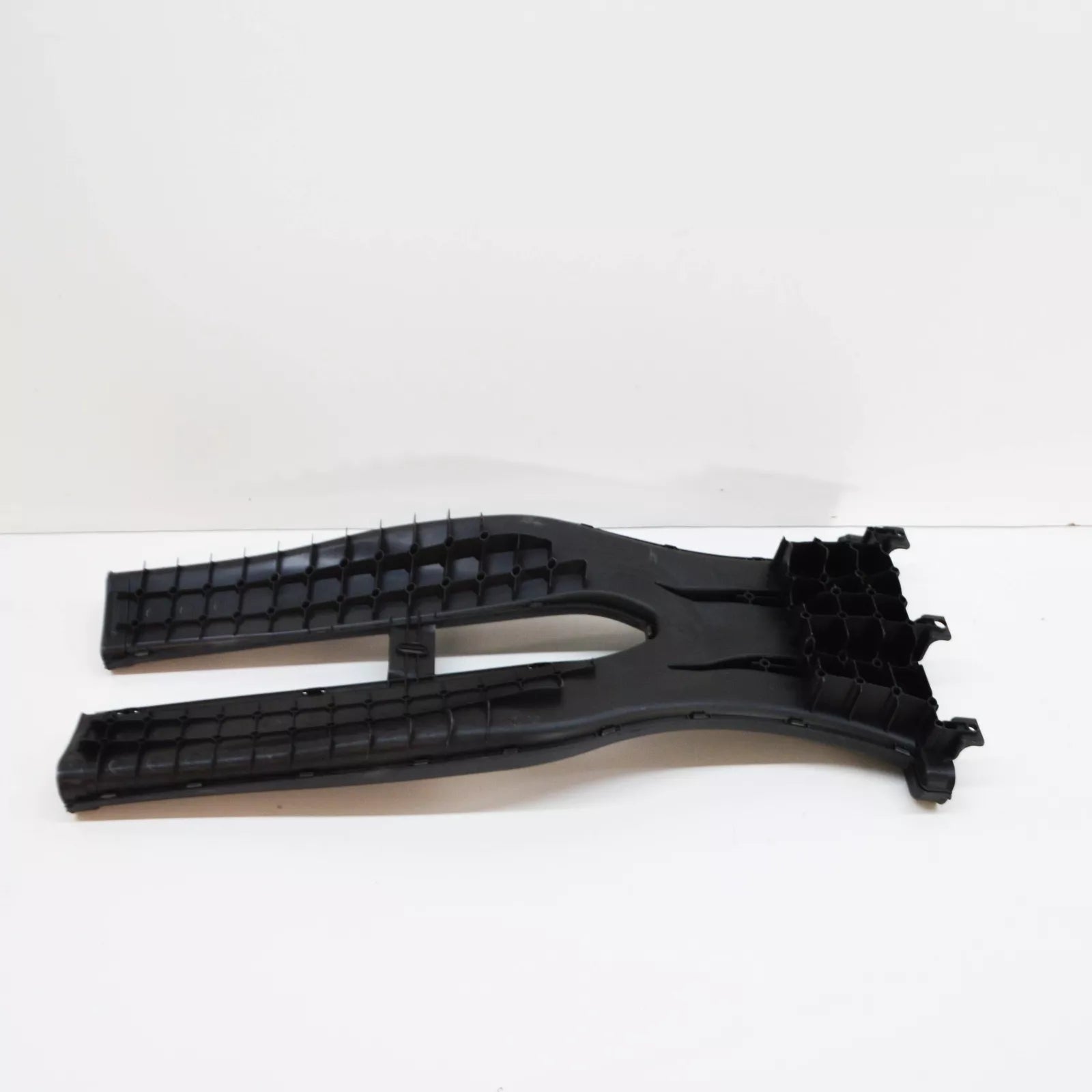 NEW MERCEDES-BENZ VITO W447 REAR COMPARTMENT AIR DUCT A4478304500 ORIGINAL