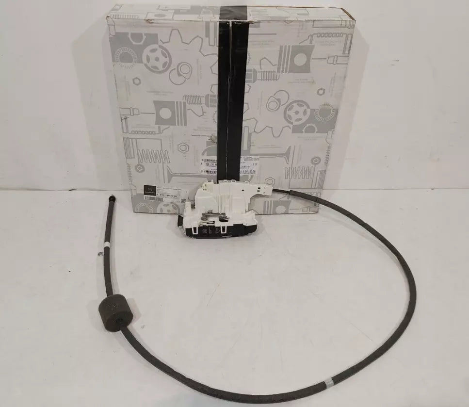 NEW MERCEDES-BENZ SPRINTER W907 REAR RIGHT DOOR LOCK A9107304000 ORIGINAL