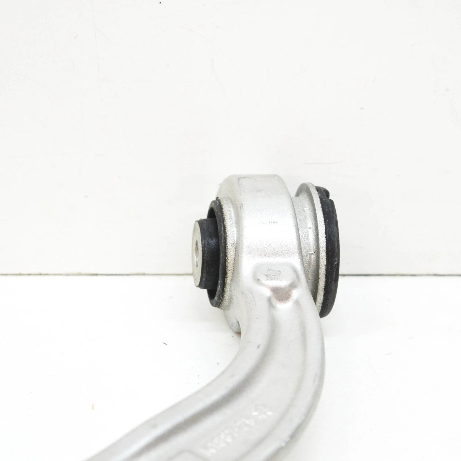 NEW BMW X5 F15 FRONT RIGHT UPPER CONTROL ARM 31126863786 6863786 2015 ORIGINAL