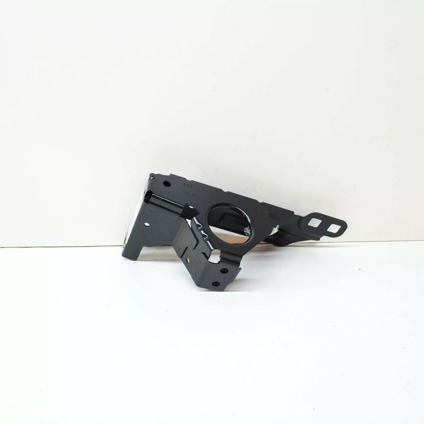 NEW VOLKSWAGEN ID.4 FRONT BUMPER LEFT HEADLIGHT BRACKET MOUNT 10A803713