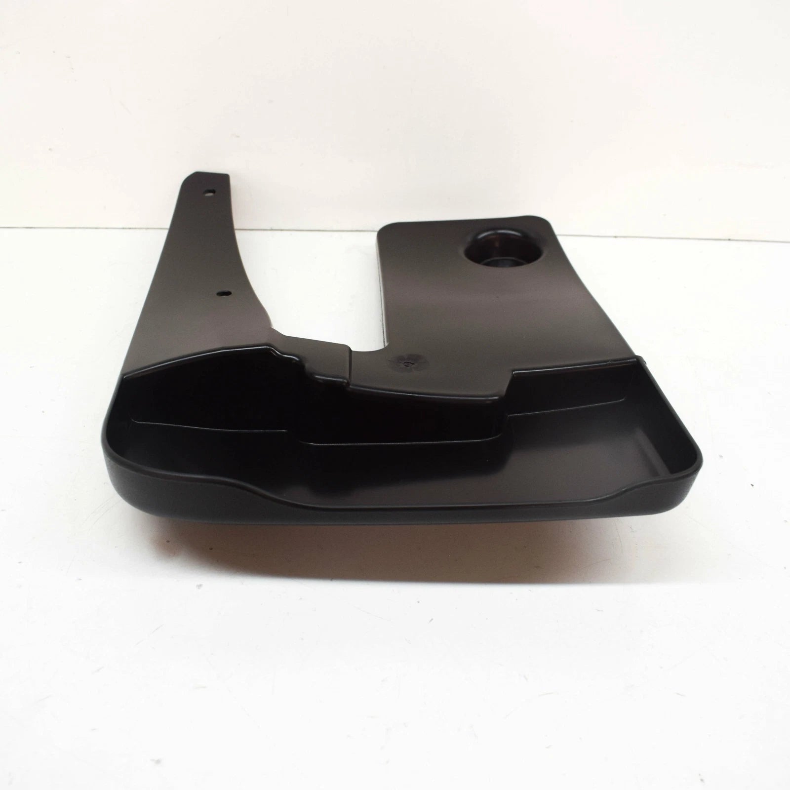 NEW MERCEDES-BENZ SPRINTER W907 FRONT RIGHT MUD FLAP A91088901009051