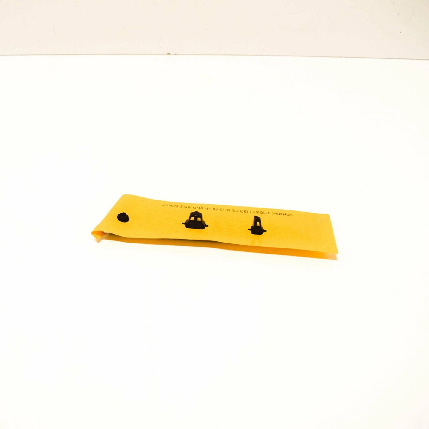 NEW AUDI A5 S5 8W6 FRONT RIGHT SIDE DOOR EMBLEM 8W6853604CPUZ