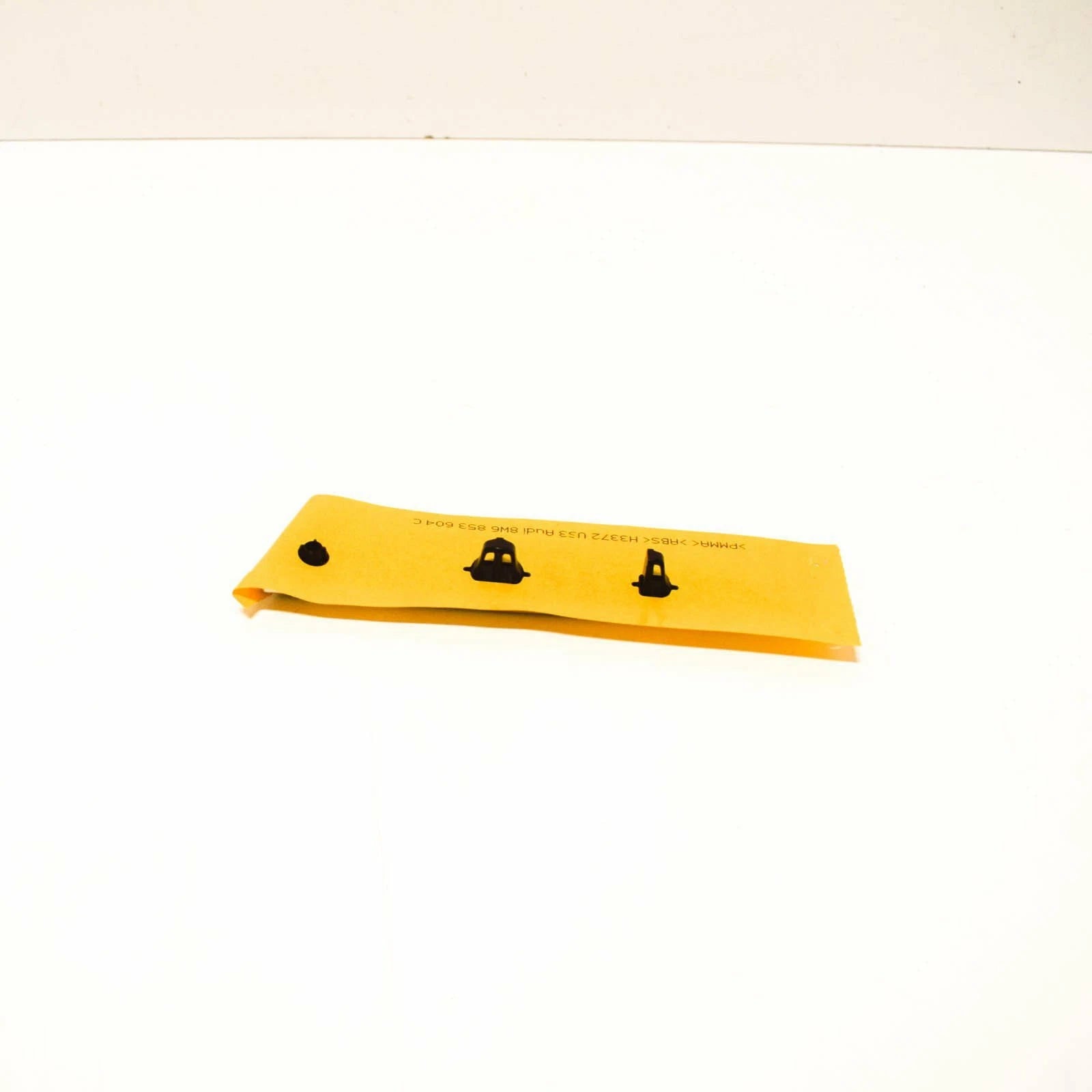 NEW AUDI A5 S5 8W6 FRONT RIGHT SIDE DOOR EMBLEM 8W6853604CPUZ