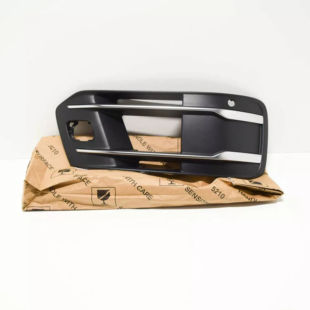 NEW AUDI Q7 4M FRONT BUMPER RIGHT SIDE GRILL 4M0807682T4W3 GENUINE