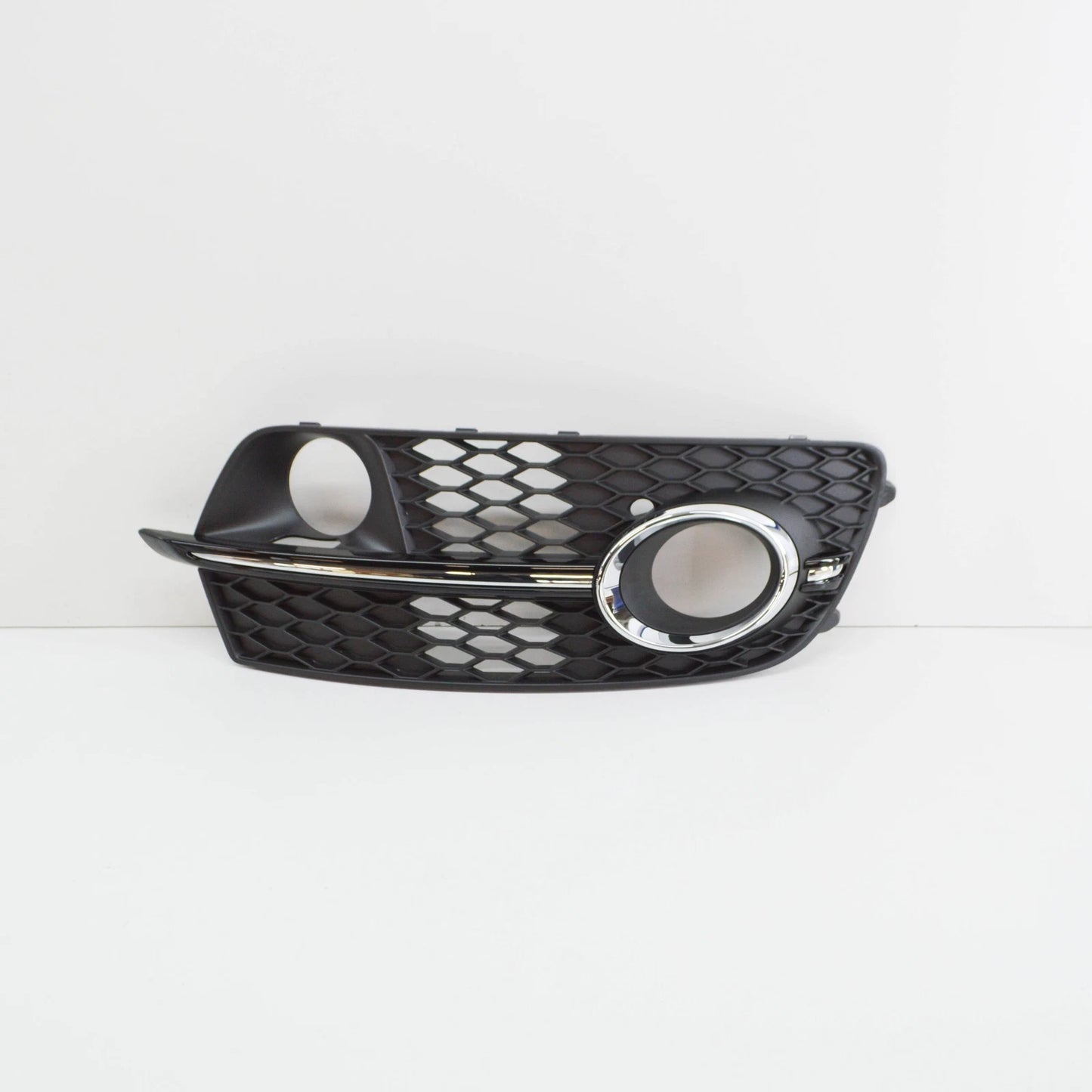 NEW AUDI Q5 8R FRONT RIGHT BUMPER AIR GUIDE GRILLE 8R0807682PBJI ORIGINAL