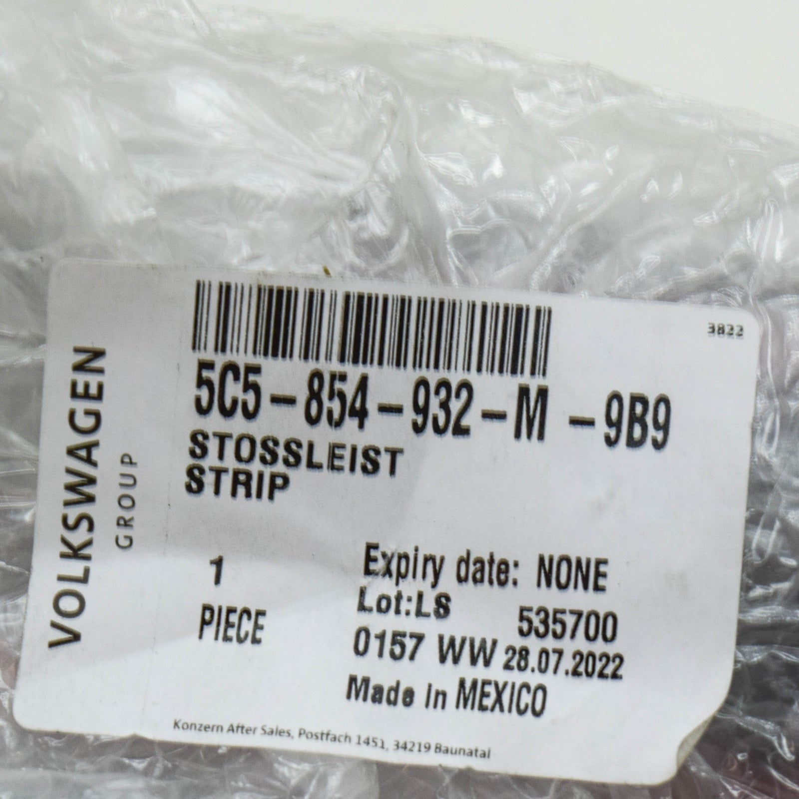 NEW VW BEETLE A5 REAR RIGHT SIDE PROTECTIVE STRIP 5C5854932M9B9 ORIGINAL