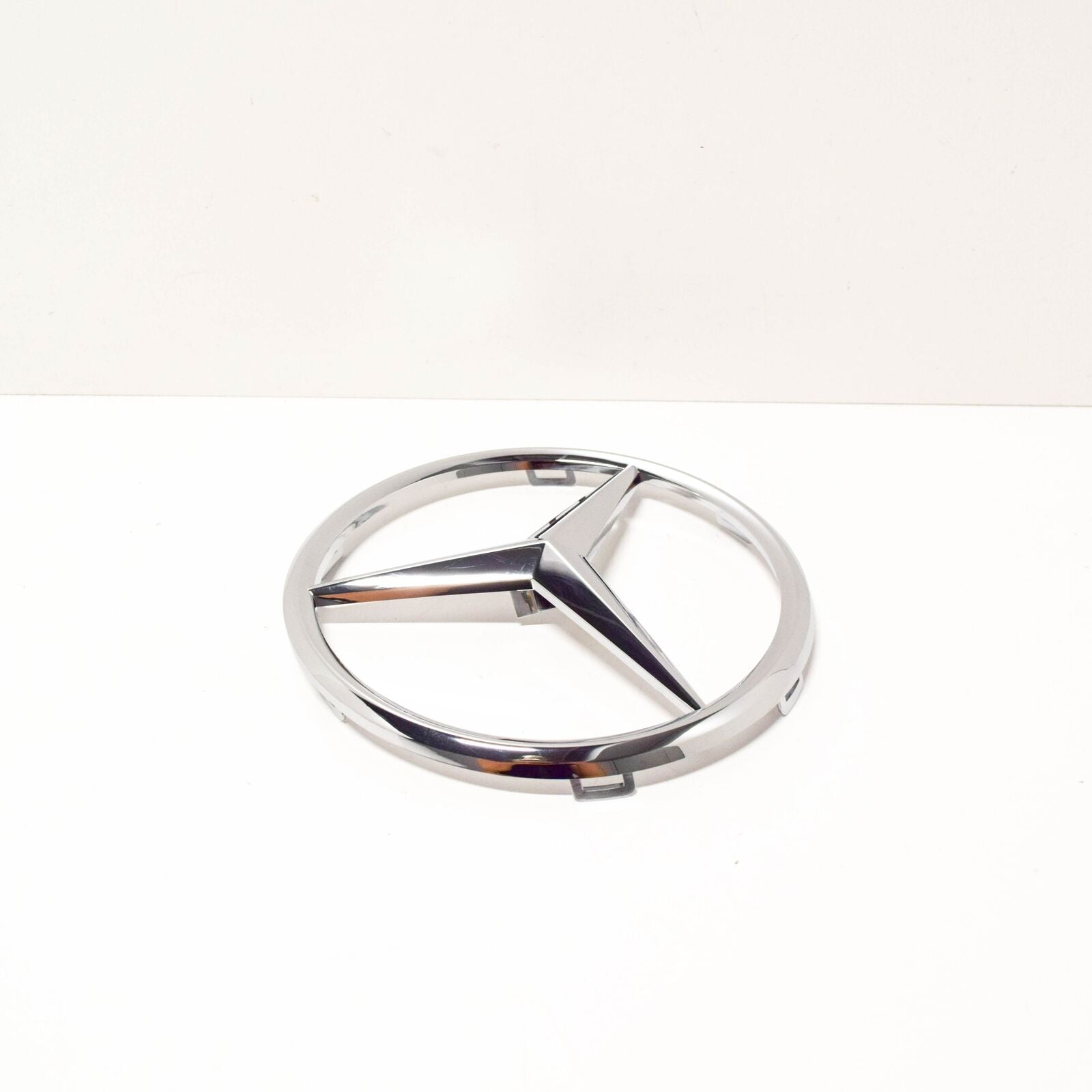 NEW MB A W169 FRONT BUMPER BONNET HOOD EMBLEM BADGE A1698880009 ORIGINAL