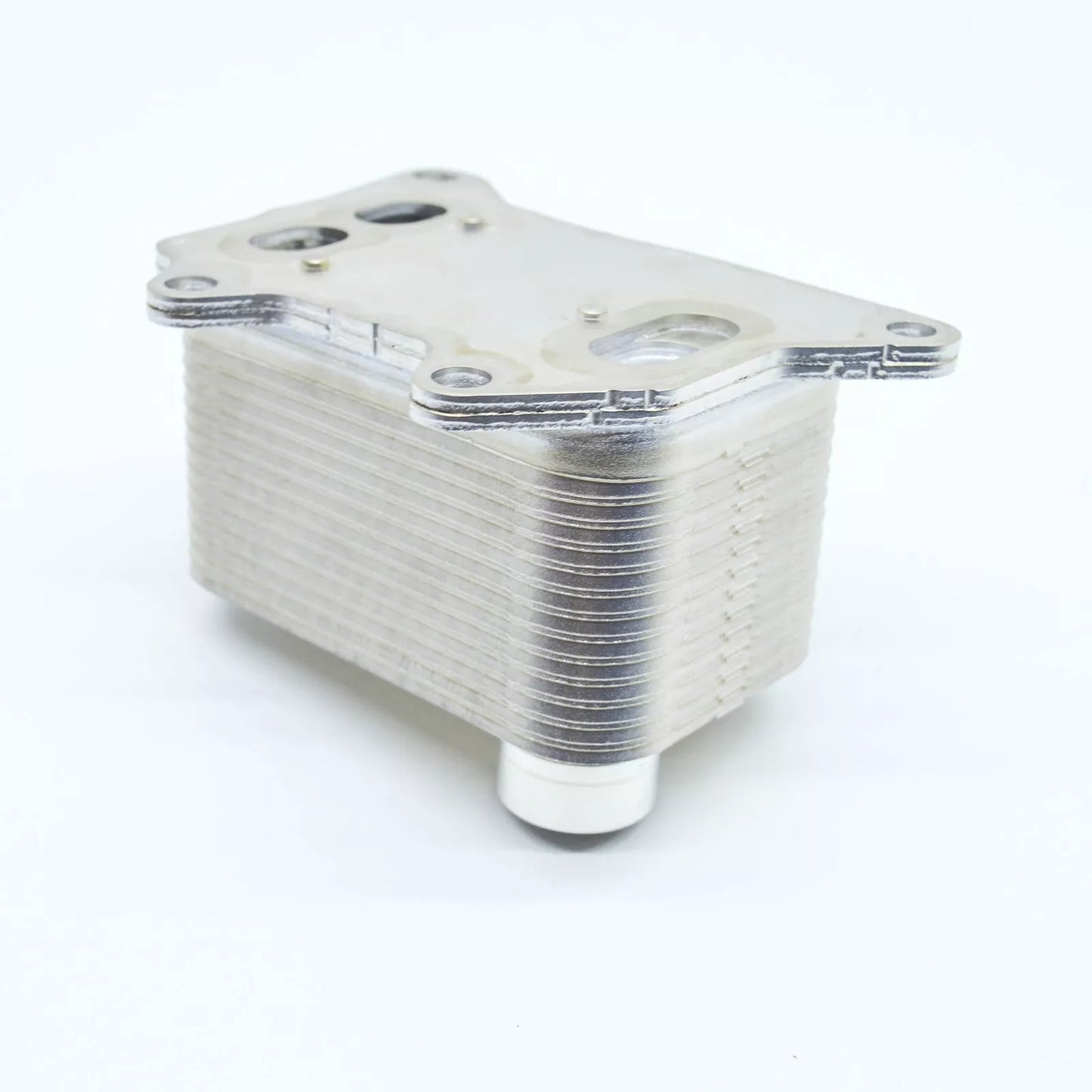 NEW AUDI A1 SPORTBACK GB ENGINE OIL COOLER 06L117021G ORIGINAL