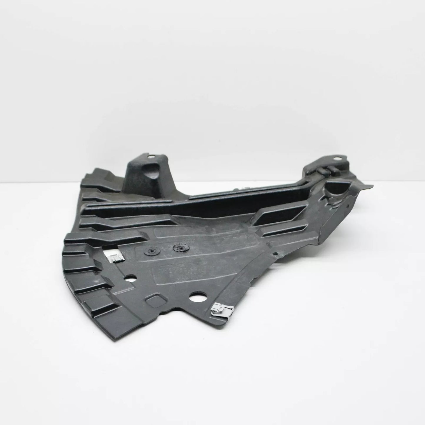 NEW MB S W222 FRONT LEFT ANTINOISE CAPSULE UNDERCOVER PANEL A2225202000 ORIGINAL