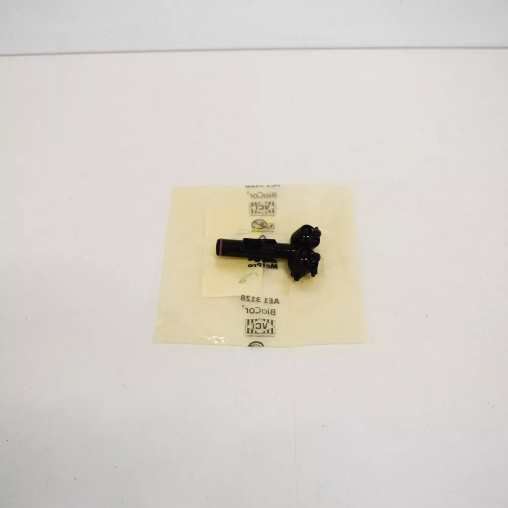 NEW VOLKSWAGEN GOLF PLUS LEFT HEADLIGHT WASHER 5M0955103B ORIGINAL