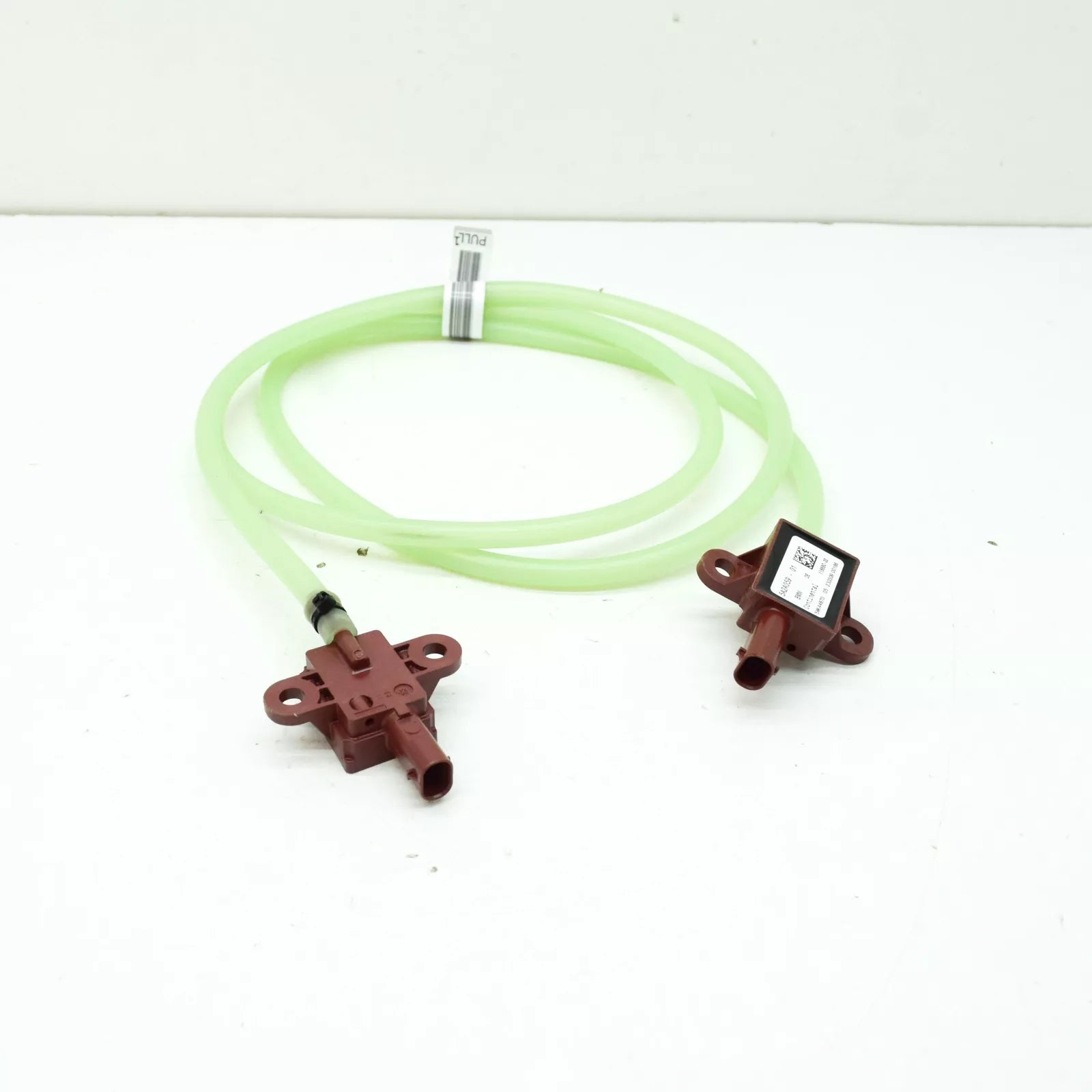 NEW BMW 2 ACTIVE TOURER F45 FRONT PEDESTRIAN PROTECTION SENSOR 65A2A059 ORIGINAL