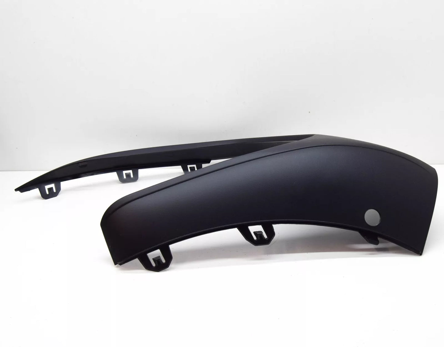 NEW MERCEDES-BENZ GLB X247 FRONT BUMPER LEFT SIDE LOWER TRIM A2478853703