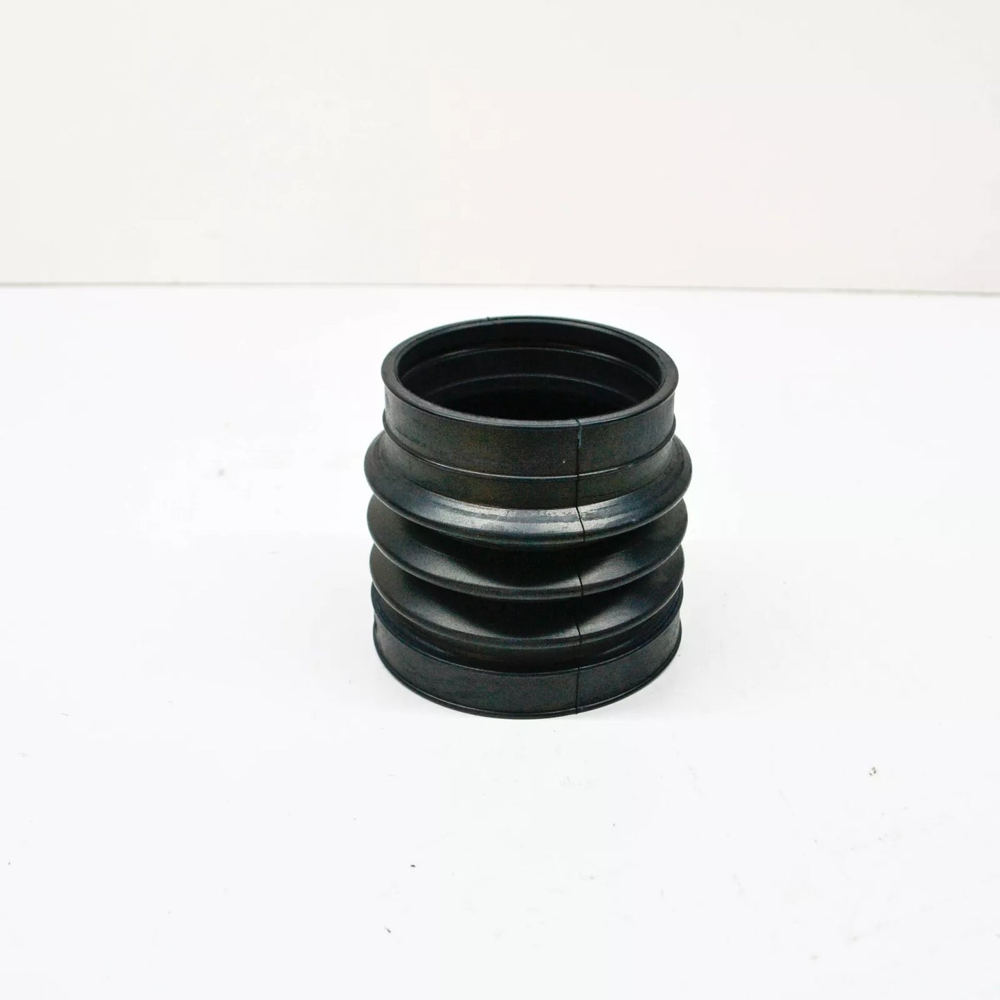 NEW BMW 8 E31 AIR INTAKE SUPPLY HOSE 13711729992 ORIGINAL