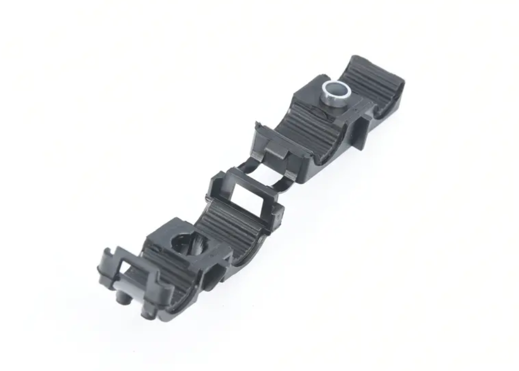 new bmw x6 e71 engine oil cooler line tubing support 17227610261 7610261
