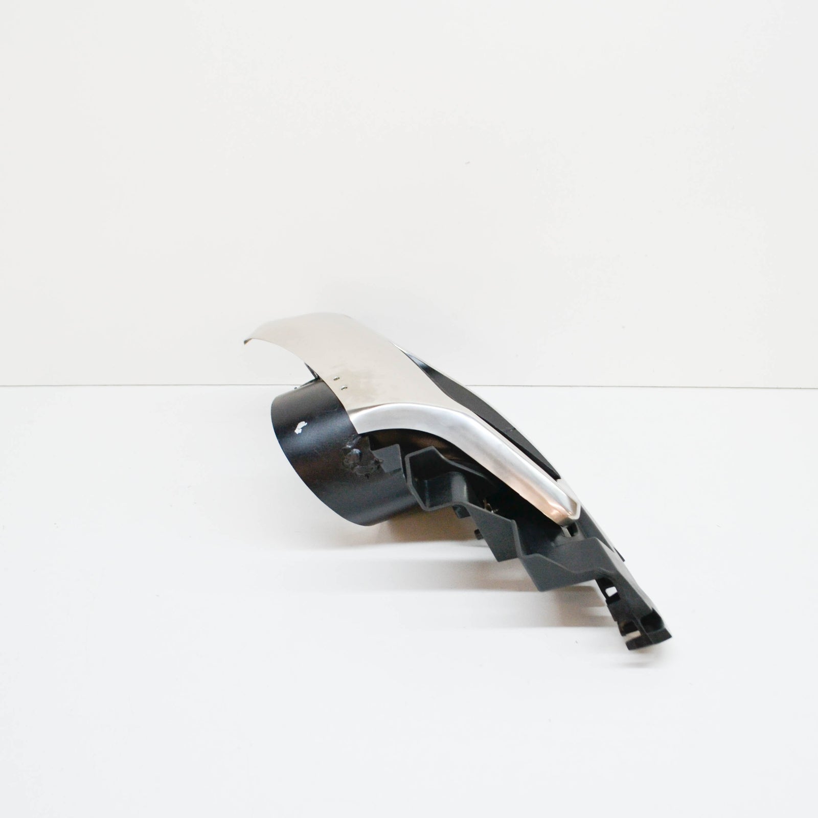 new ford edge mk2 rear bumper left insert trim gt4b-17g771-ab 2004856 original