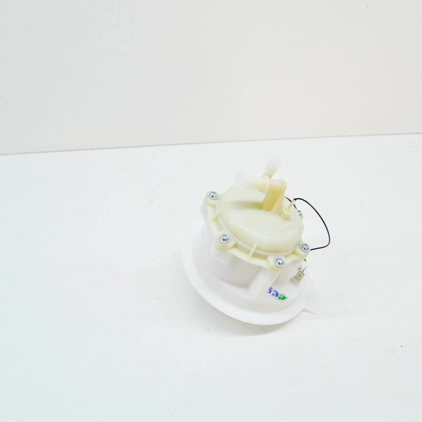 NEW AUDI Q7 4L LEFT UPPER FUEL FILTER 7L8919679 ORIGINAL