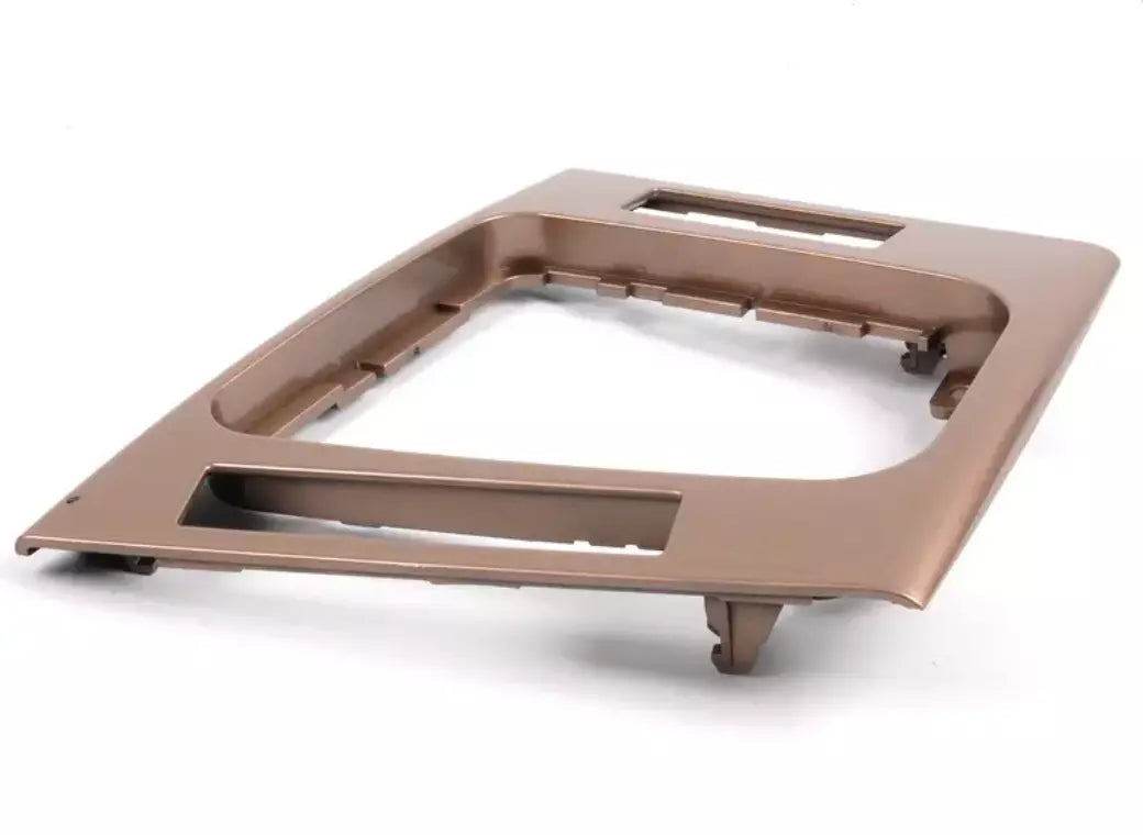 NEW BMW 3 E46 INTERIOR CENTER CONSOLE TRIM 51168234726 8234726 ORIGINAL