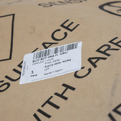 NEW AUDI A3 8U FRONT BUMPER RIGHT SIDE COVER 8U0807066HGRU ORIGINAL