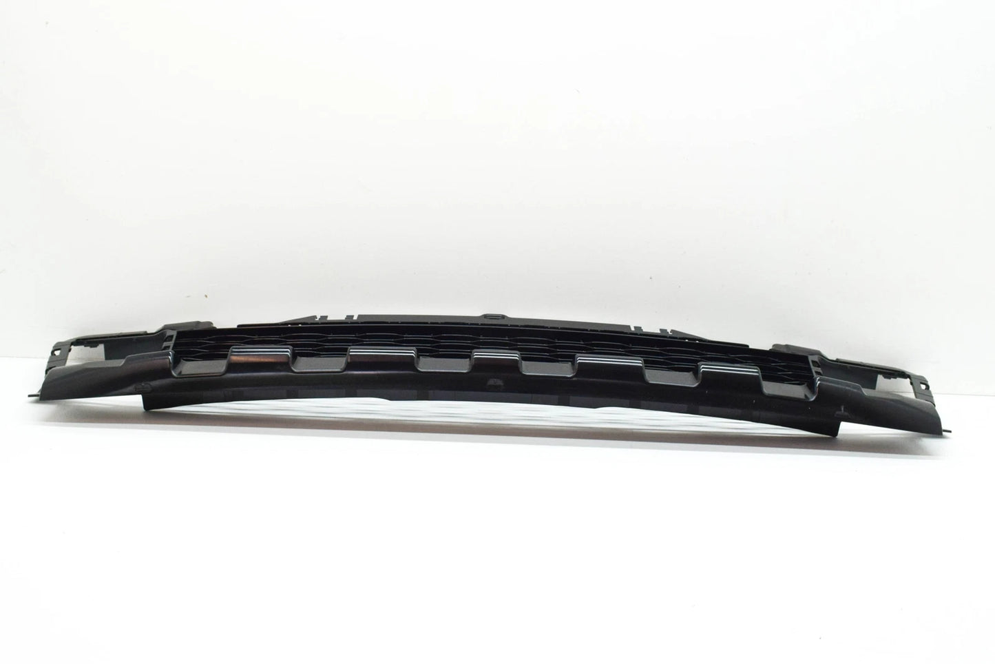 NEW BMW 7 G11 G12 M FRONT BUMPER CENTER AIR INTAKE GRILLE 51118073999 ORIGINAL