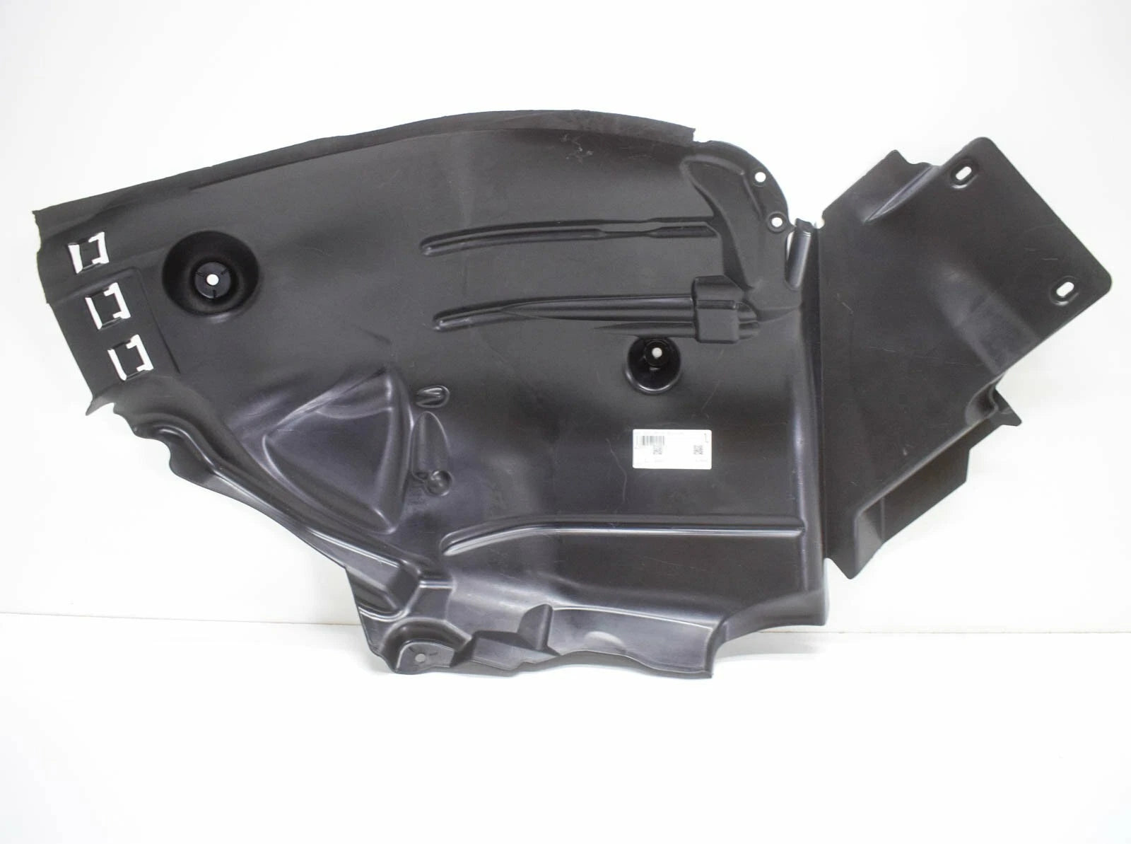 NEW MERCEDES-BENZ C-CLASS W205 FRONT LEFT ARCH LINER REAR PART A2056912900