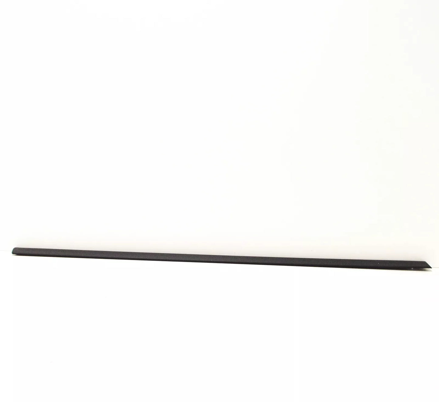 NEW BMW 5 E34 FRONT RIGHT DOOR MOULDING 51131934178 1934178 ORIGINAL