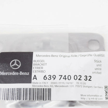 NEW MERCEDES-BENZ VITO W447 REAR PANEL DOOR BOTTOM BRACKET A6397400232 ORIGINAL