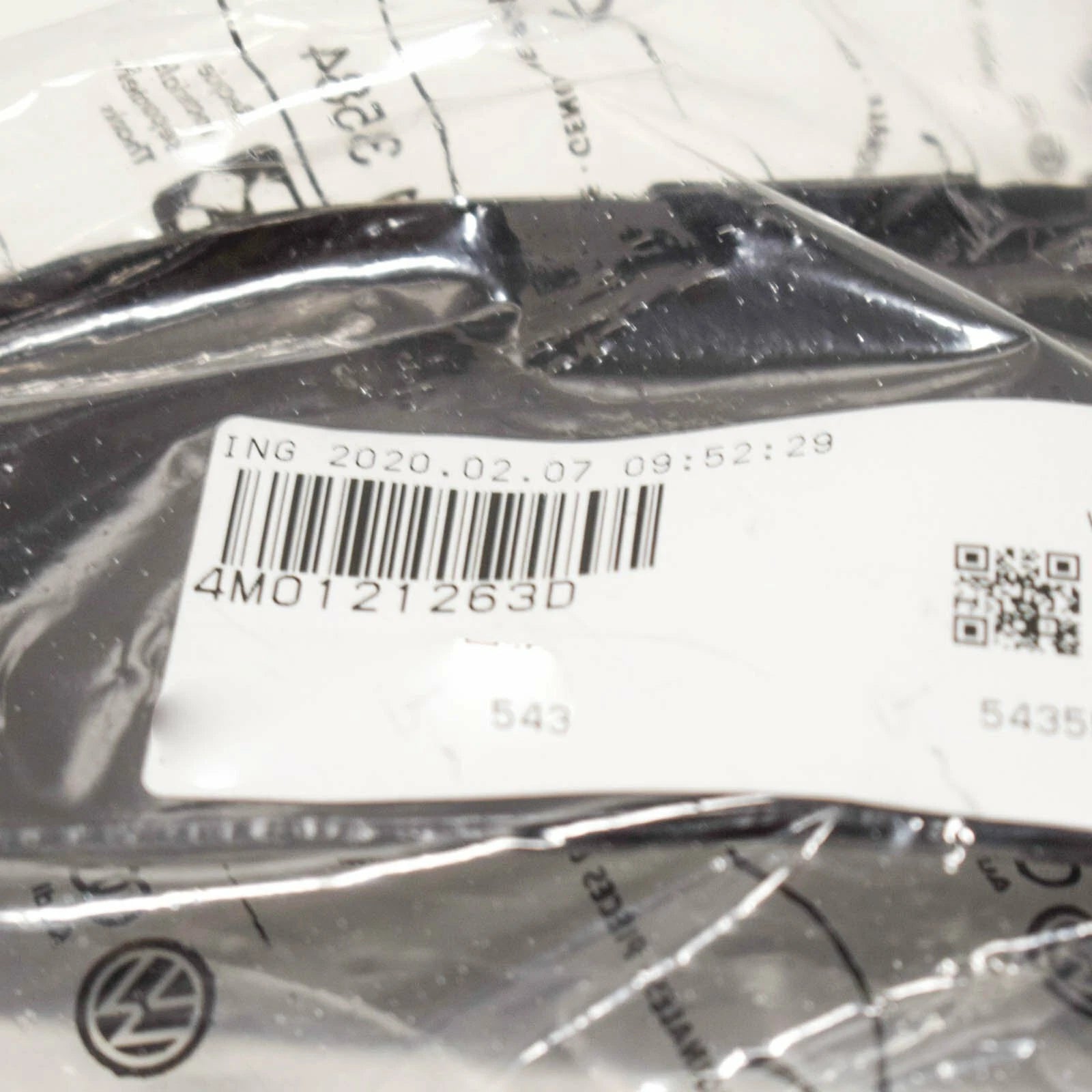 NEW AUDI Q7 4M REAR LEFT RADIATOR MOUNT BRACKET 4M0121263D ORIGINAL