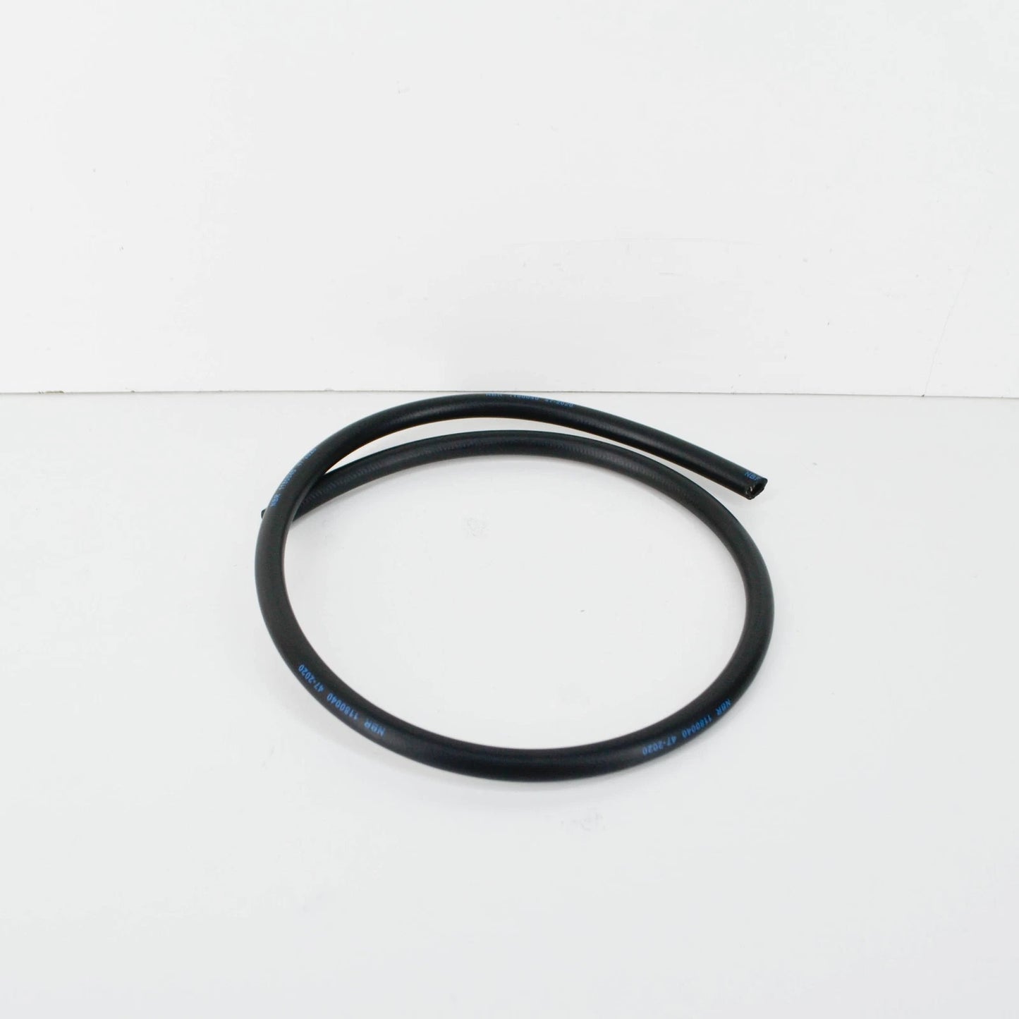 NEW BMW 5 E28 FUEL HOSE 16121180040 1180040 ORIGINAL