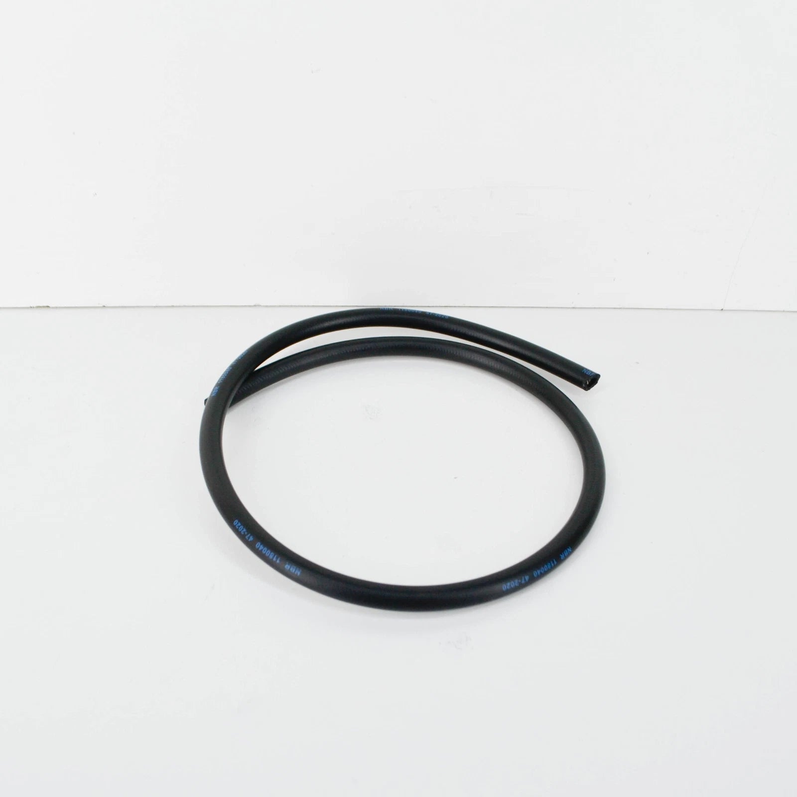 NEW BMW 5 E28 FUEL HOSE 16121180040 1180040 ORIGINAL