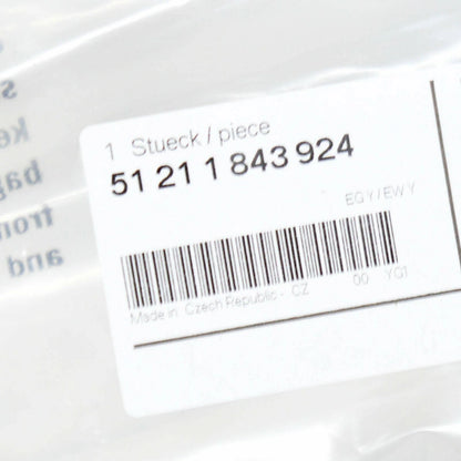 NEW BMW 6 E24 FRONT RIGHT DOOR WEATHERSTRIP 51211843924 1843924