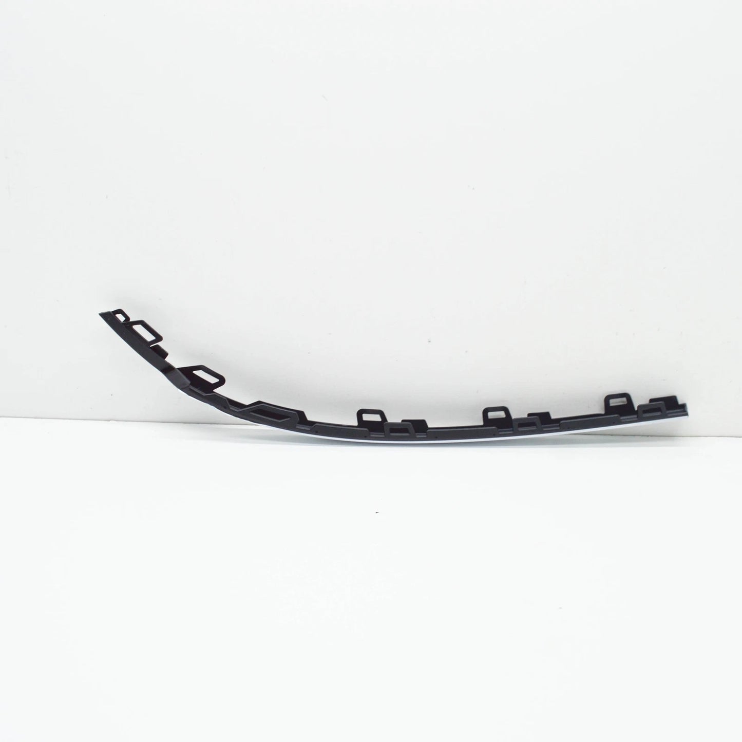 NEW VOLKSWAGEN TIGUAN AD REAR LEFT BUMPER MOLDING 5NN853841A041